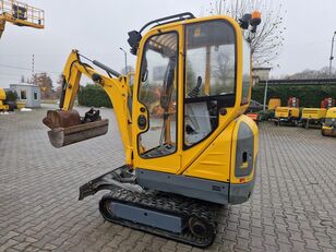 حفارة صغيرة Wacker Neuson 1404