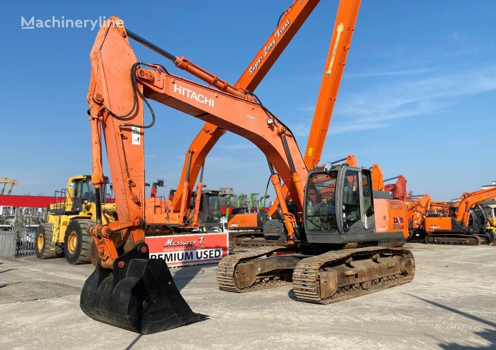 حفارة مجنزرة Hitachi ZX280LCN-3