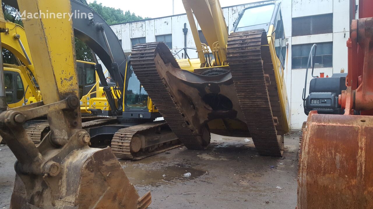 حفارة مجنزرة Komatsu PC200-7